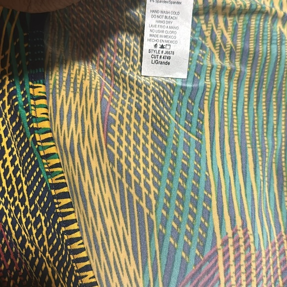 Sugar popped multi color jumpsuit - Picture 3 of 3